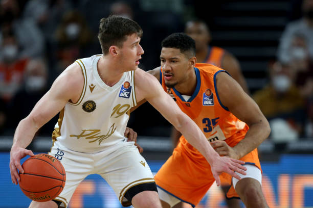 黄黑配色几 黄黑配色几